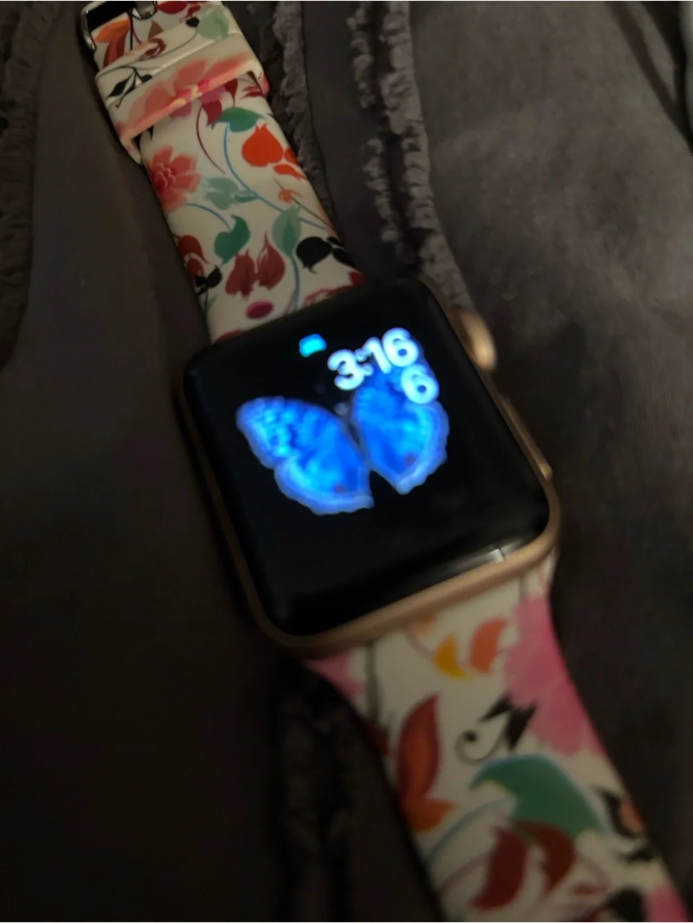 Apple Gold Smartwatch with White Floral Multicolor Band iseries 3